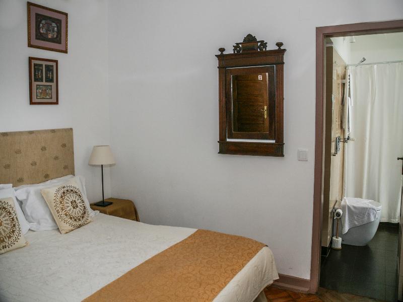 Casa Shanti Niketan เอสตอริล ภายนอก รูปภาพ