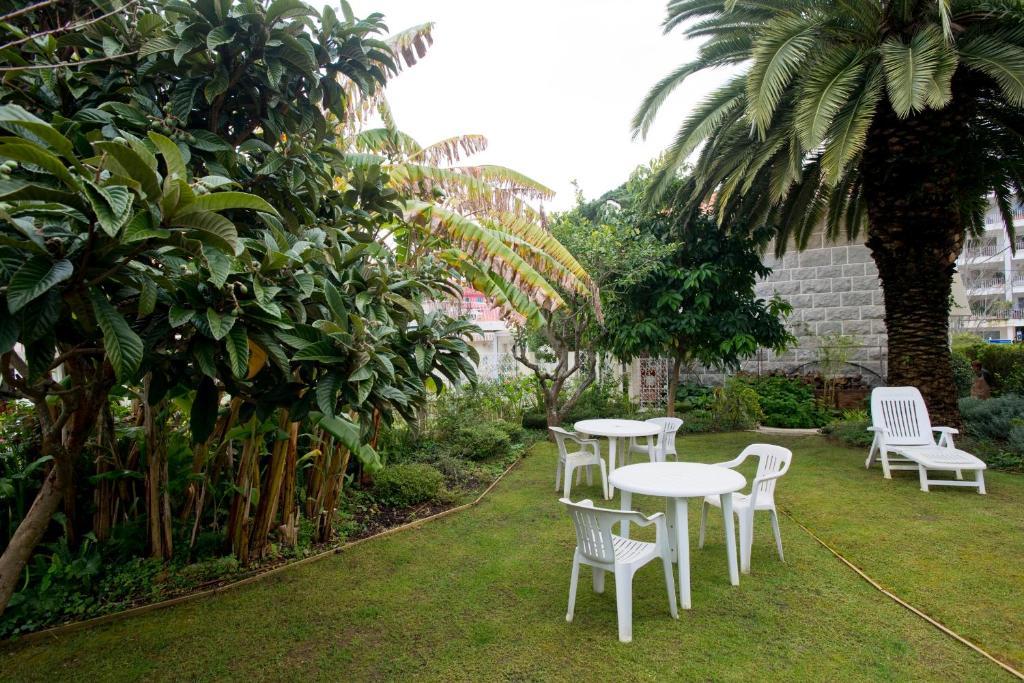 Casa Shanti Niketan เอสตอริล ภายนอก รูปภาพ
