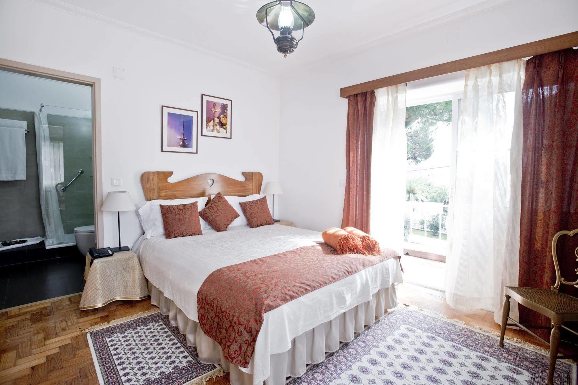 Casa Shanti Niketan เอสตอริล ภายนอก รูปภาพ